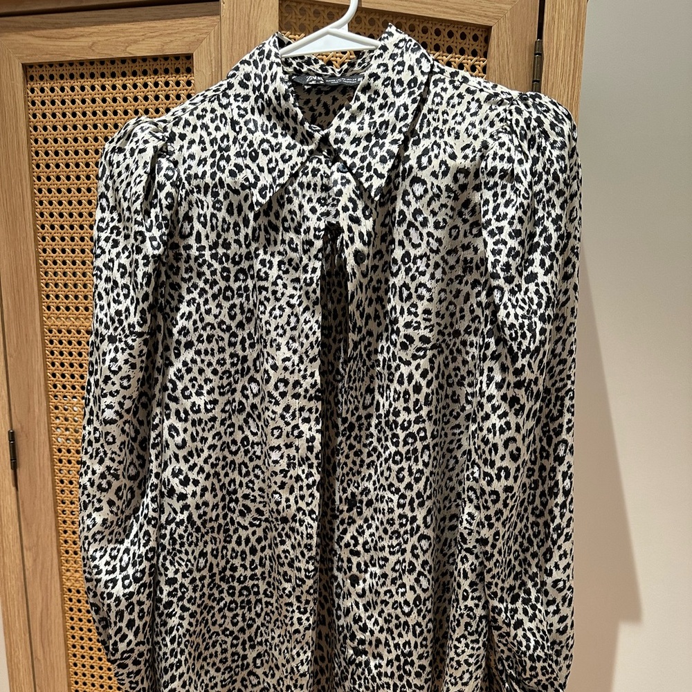 Zara leopard blouse